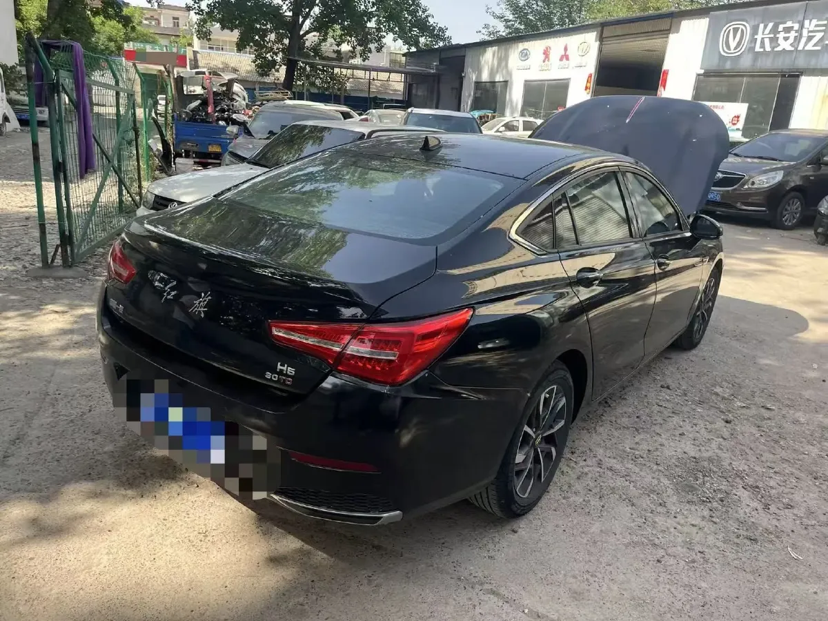 2020 HongQi H5 1.5T 169HP L4 7DCT,autocango,china used car exporter,china ev exporter,chinese used car exporter,chinese used ev exporter