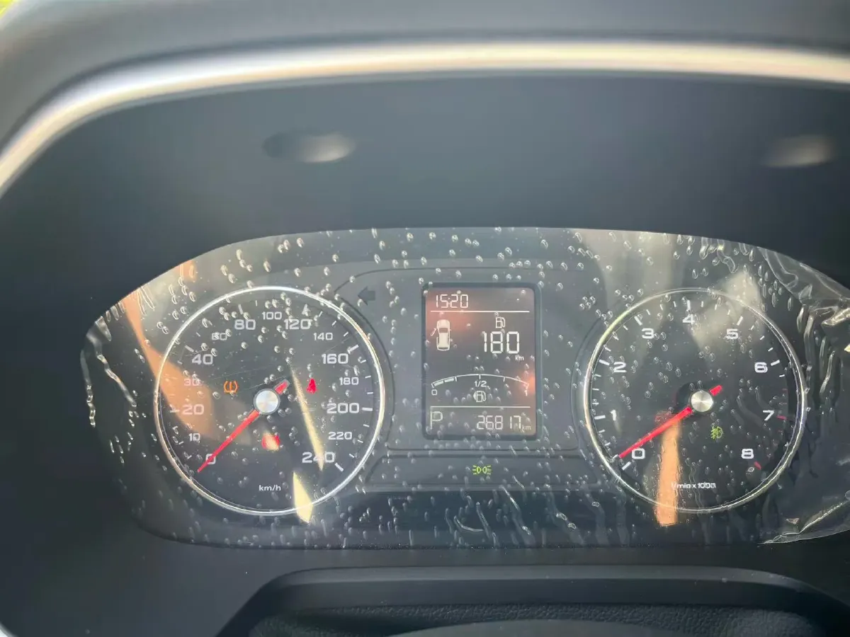 2020 Roewe RX5 1.5T 169HP L4 7DCT,autocango,china used car exporter,china ev exporter,chinese used car exporter,chinese used ev exporter