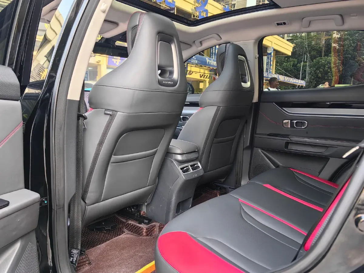 2024 Jetour DASHING 1.5T 156HP L4 6DCT,autocango,china used car exporter,china ev exporter,chinese used car exporter,chinese used ev exporter