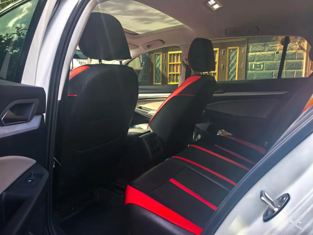 2023 Volkswagen Golf 1.4T 150HP L4 7DCT,autocango,china used car exporter,china ev exporter,chinese used car exporter,chinese used ev exporter