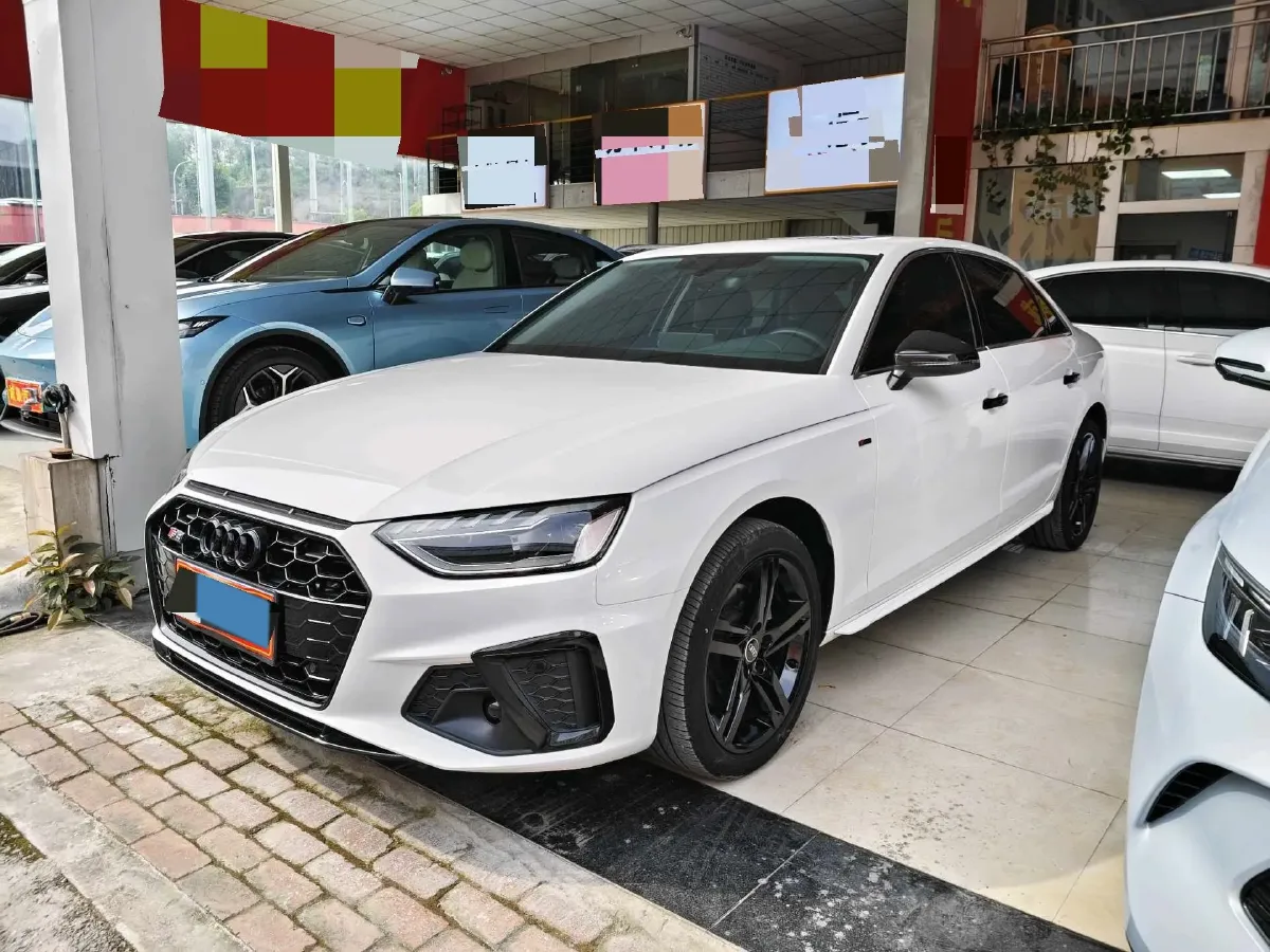 2023 Audi A4L 2.0T 190HP L4 7DCT,autocango,china used car exporter,china ev exporter,chinese used car exporter,chinese used ev exporter