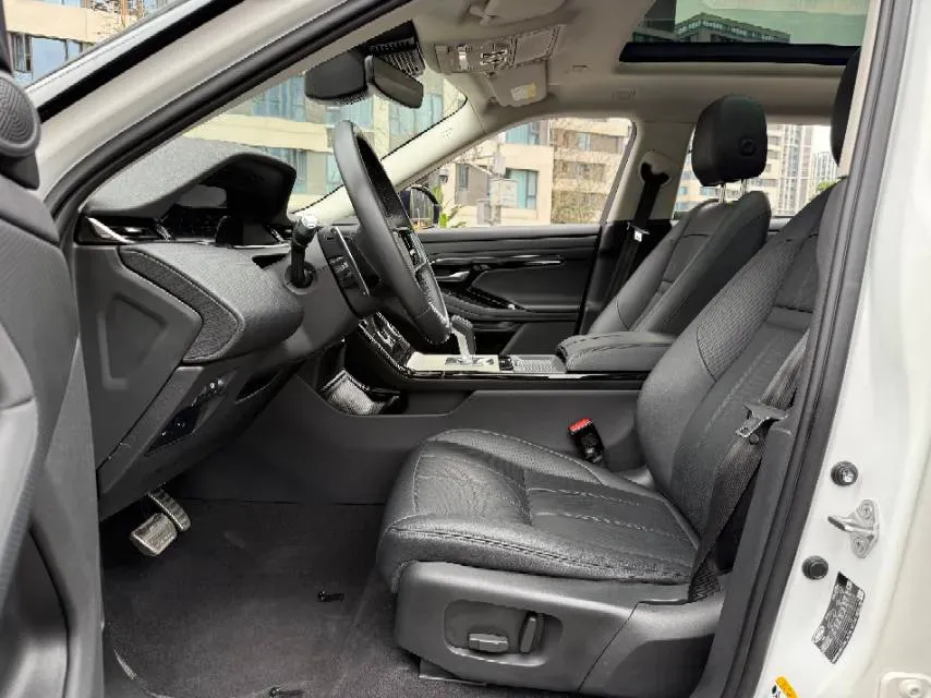 2021 Land Rover Range Rover Evoque 2.0T 249HP L4 9AT,autocango,china used car exporter,china ev exporter,chinese used car exporter,chinese used ev exporter
