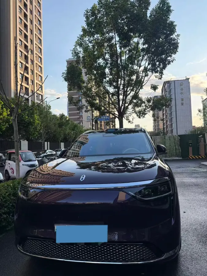 2025 AITO AITO M8 BEV,autocango,china used car exporter,china ev exporter,chinese used car exporter,chinese used ev exporter