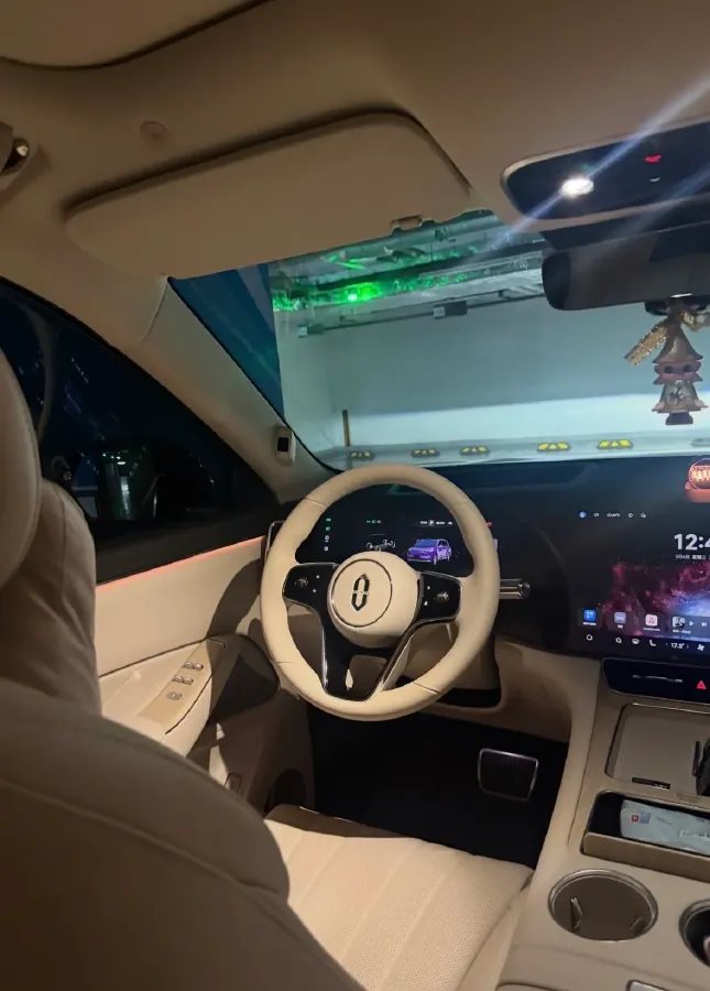 2025 AITO AITO M8 BEV,autocango,china used car exporter,china ev exporter,chinese used car exporter,chinese used ev exporter