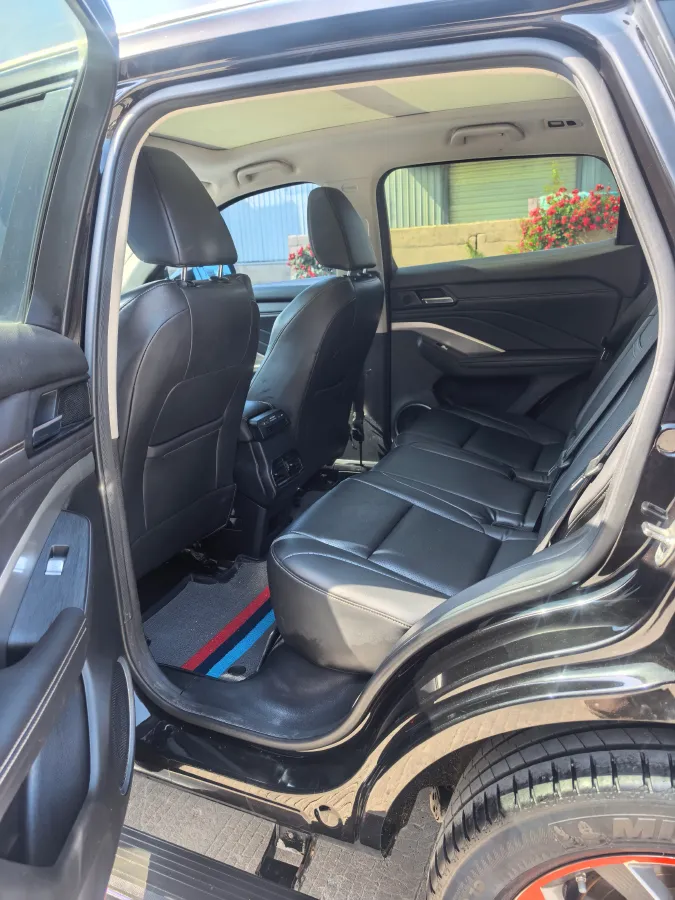 2018 WEY VV6 2.0T 197HP L4 7DCT,autocango,china used car exporter,china ev exporter,chinese used car exporter,chinese used ev exporter
