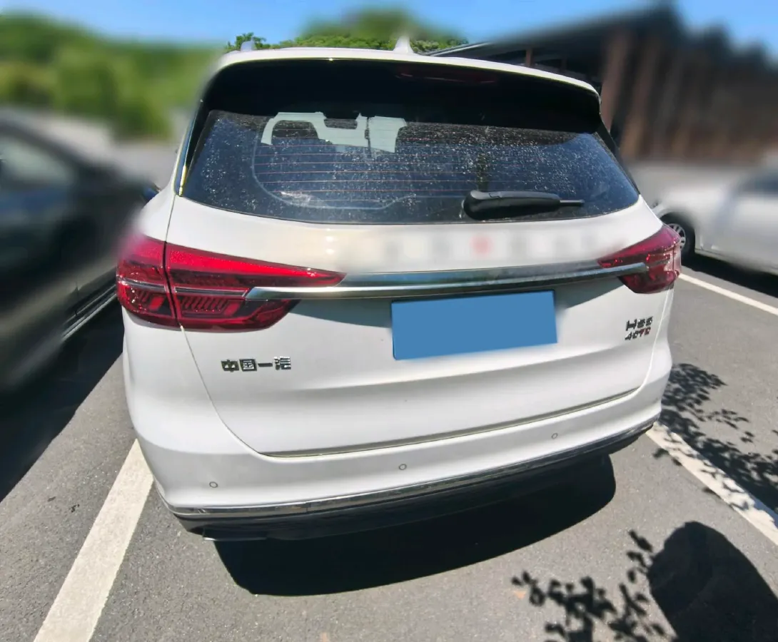 2022 HongQi HS5 2.0T 224HP L4 6AT,autocango,china used car exporter,china ev exporter,chinese used car exporter,chinese used ev exporter