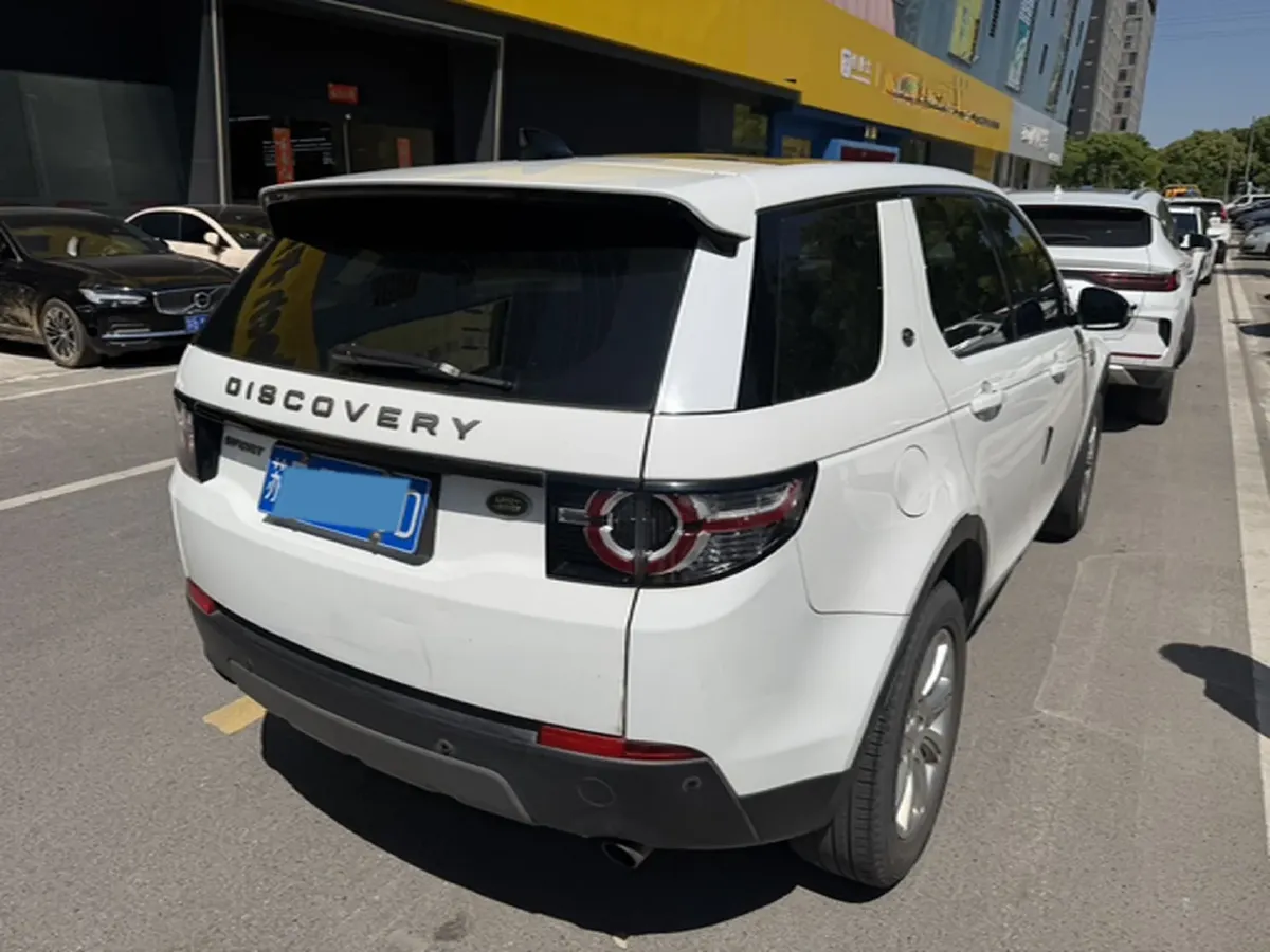2018 Land Rover Discovery Sport 2.0T 241HP L4 9AT,autocango,china used car exporter,china ev exporter,chinese used car exporter,chinese used ev exporter
