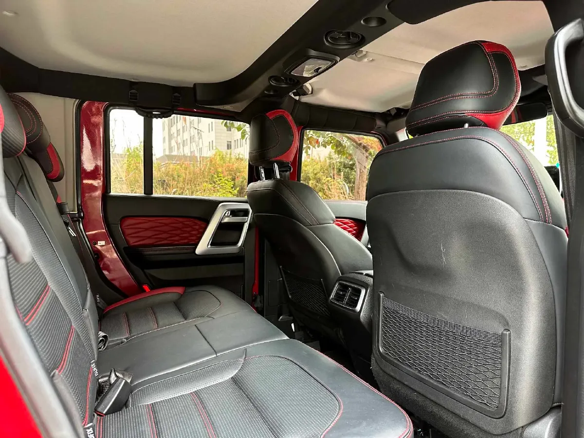 2021 Beijing BJ40 2.0T 224HP L4 8AT,autocango,china used car exporter,china ev exporter,chinese used car exporter,chinese used ev exporter