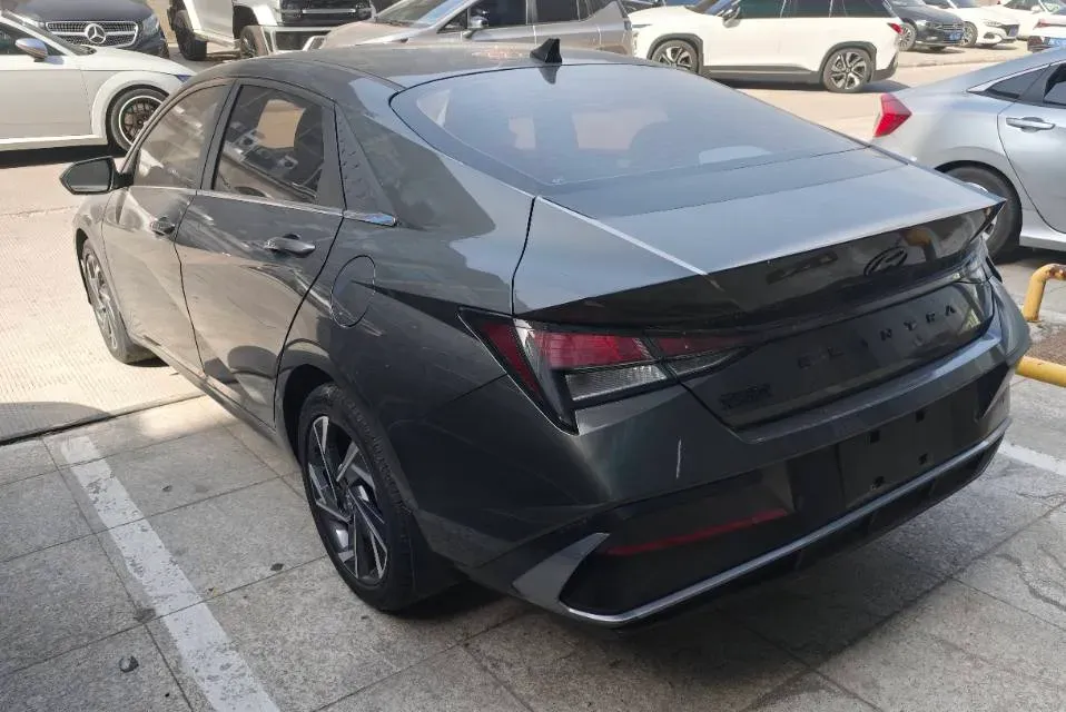 2023 Hyundai Elantra 1.5L 115HP L4 CVT,autocango,china used car exporter,china ev exporter,chinese used car exporter,chinese used ev exporter
