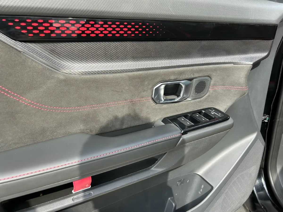 2023 Jetour DASHING 1.5T 156HP L4 6MT,autocango,china used car exporter,china ev exporter,chinese used car exporter,chinese used ev exporter