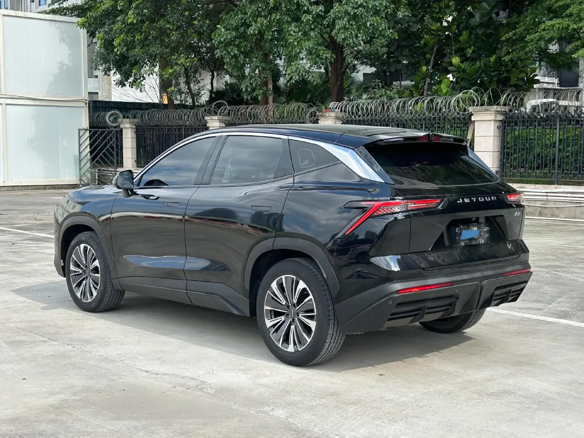 2023 Jetour DASHING 1.5T 156HP L4 6MT,autocango,china used car exporter,china ev exporter,chinese used car exporter,chinese used ev exporter