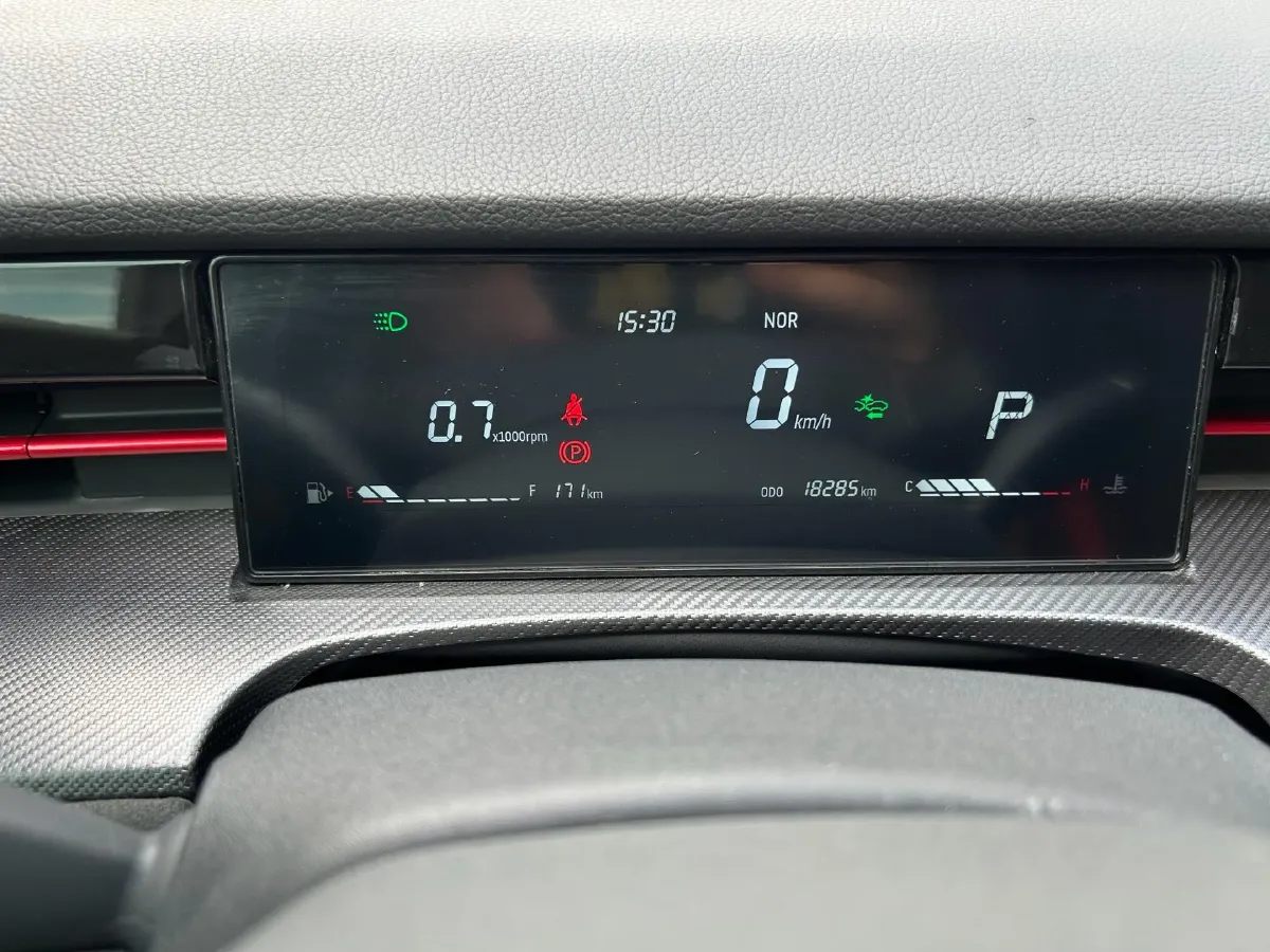 2023 Jetour DASHING 1.5T 156HP L4 6MT,autocango,china used car exporter,china ev exporter,chinese used car exporter,chinese used ev exporter