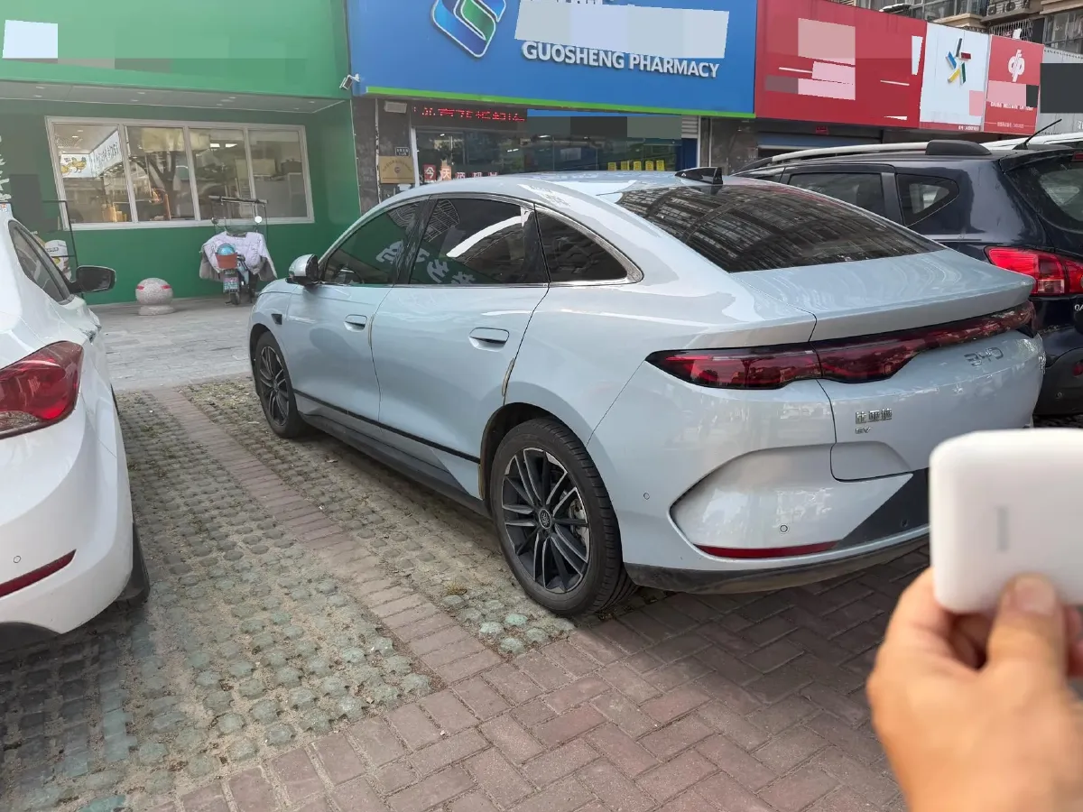 2025 BYD QinL BEV,autocango,china used car exporter,china ev exporter,chinese used car exporter,chinese used ev exporter