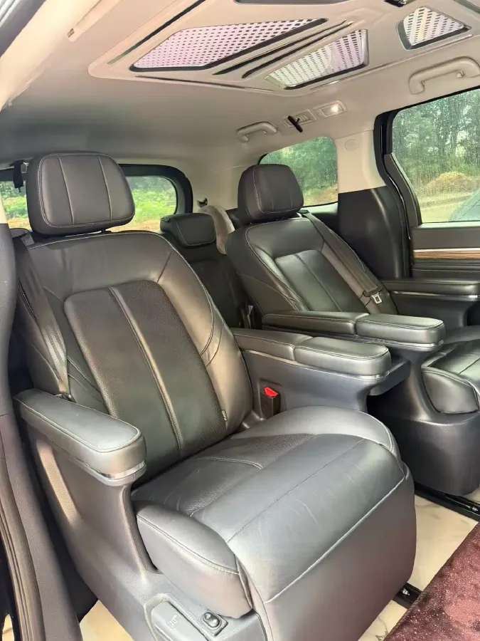2023 GAC Trumpchi M8 2.0T 252HP L4 8AT,autocango,china used car exporter,china ev exporter,chinese used car exporter,chinese used ev exporter