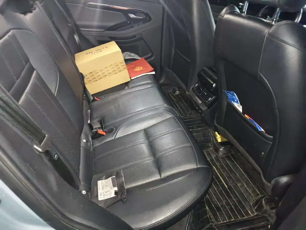 2020 Land Rover Range Rover Evoque 2.0T 249HP L4 9AT,autocango,china used car exporter,china ev exporter,chinese used car exporter,chinese used ev exporter