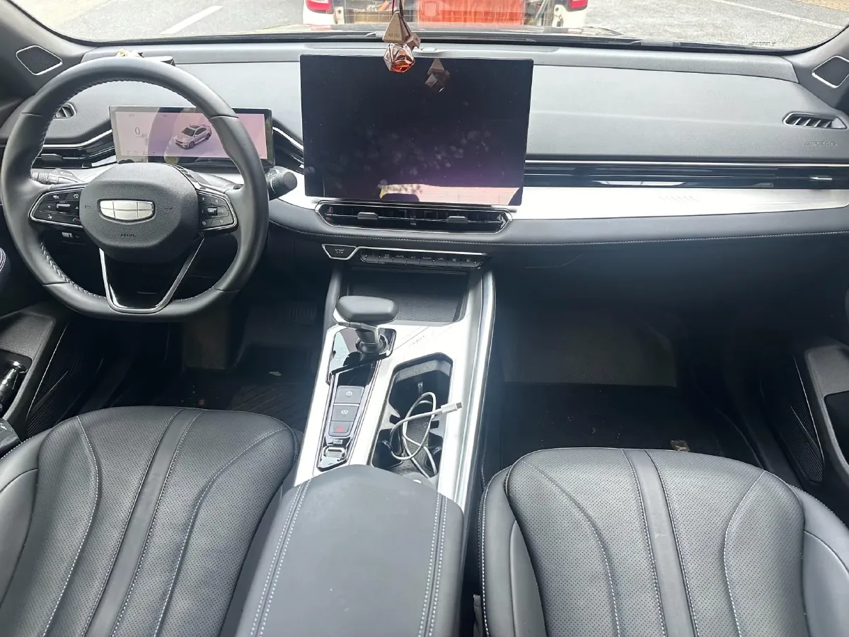 2025 Geely Preface 1.5T 181HP L4 7DCT,autocango,china used car exporter,china ev exporter,chinese used car exporter,chinese used ev exporter