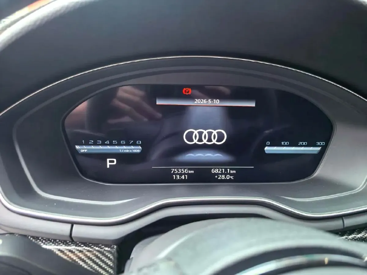 2022 Audi A4L 2.0T 252HP L4 7DCT,autocango,china used car exporter,china ev exporter,chinese used car exporter,chinese used ev exporter
