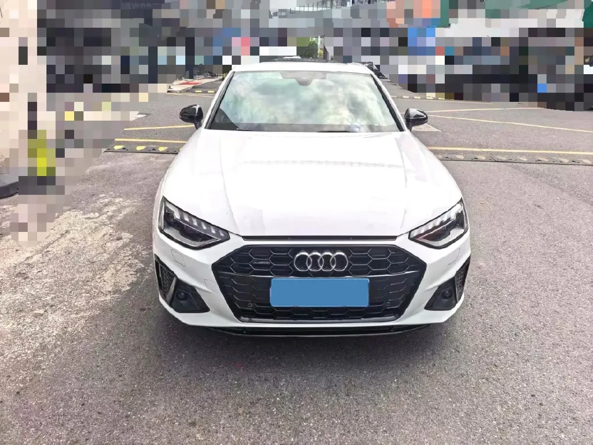2022 Audi A4L 2.0T 252HP L4 7DCT,autocango,china used car exporter,china ev exporter,chinese used car exporter,chinese used ev exporter