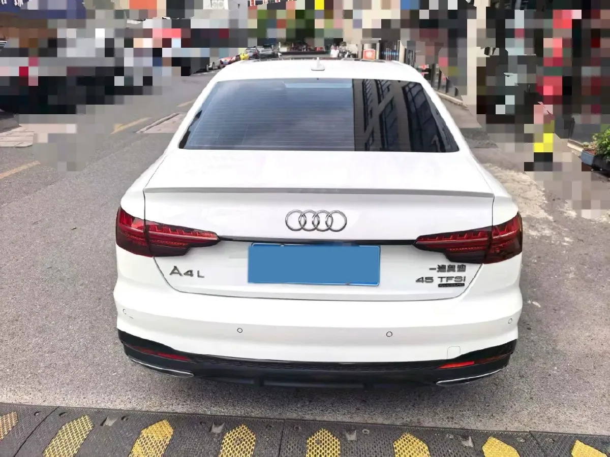2022 Audi A4L 2.0T 252HP L4 7DCT,autocango,china used car exporter,china ev exporter,chinese used car exporter,chinese used ev exporter