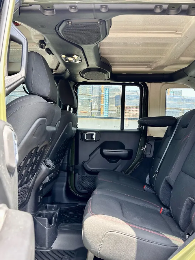 2020 Jeep Wrangler 2.0T 266HP L4 8AT,autocango,china used car exporter,china ev exporter,chinese used car exporter,chinese used ev exporter