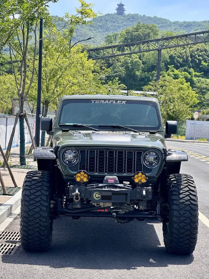 2020 Jeep Wrangler 2.0T 266HP L4 8AT,autocango,china used car exporter,china ev exporter,chinese used car exporter,chinese used ev exporter