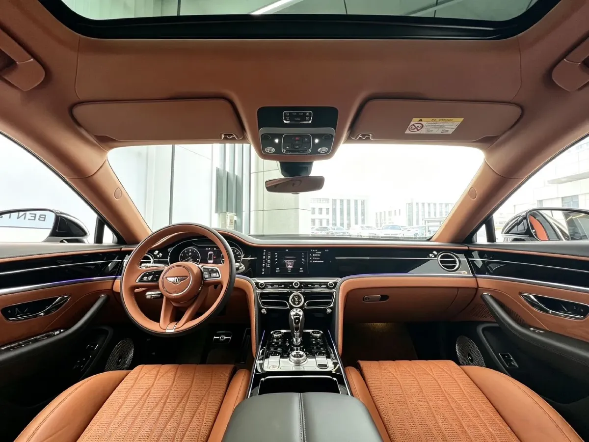 2021 Bentley Flying Spur 4.0T 550HP V8 8DCT,autocango,china used car exporter,china ev exporter,chinese used car exporter,chinese used ev exporter