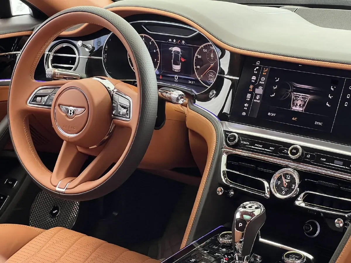 2021 Bentley Flying Spur 4.0T 550HP V8 8DCT,autocango,china used car exporter,china ev exporter,chinese used car exporter,chinese used ev exporter