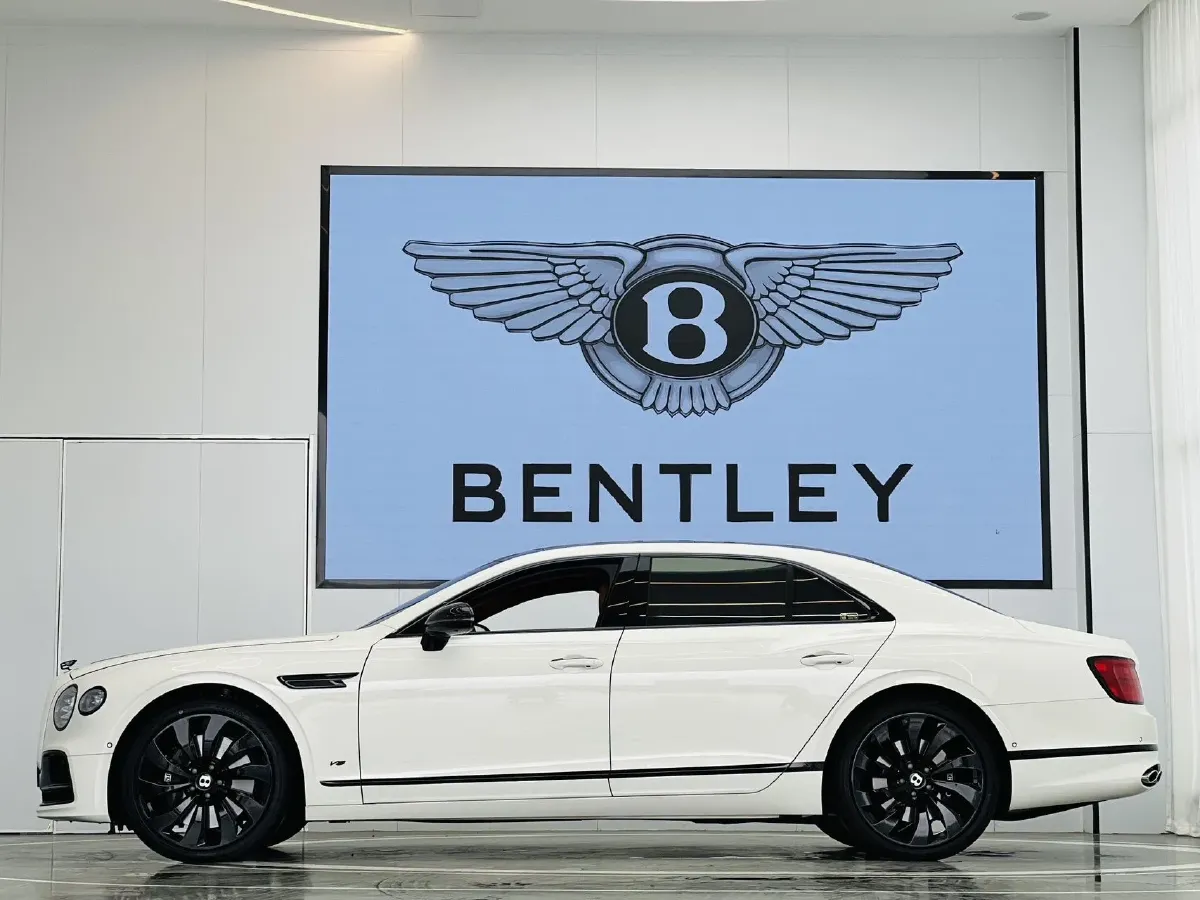 2021 Bentley Flying Spur 4.0T 550HP V8 8DCT,autocango,china used car exporter,china ev exporter,chinese used car exporter,chinese used ev exporter