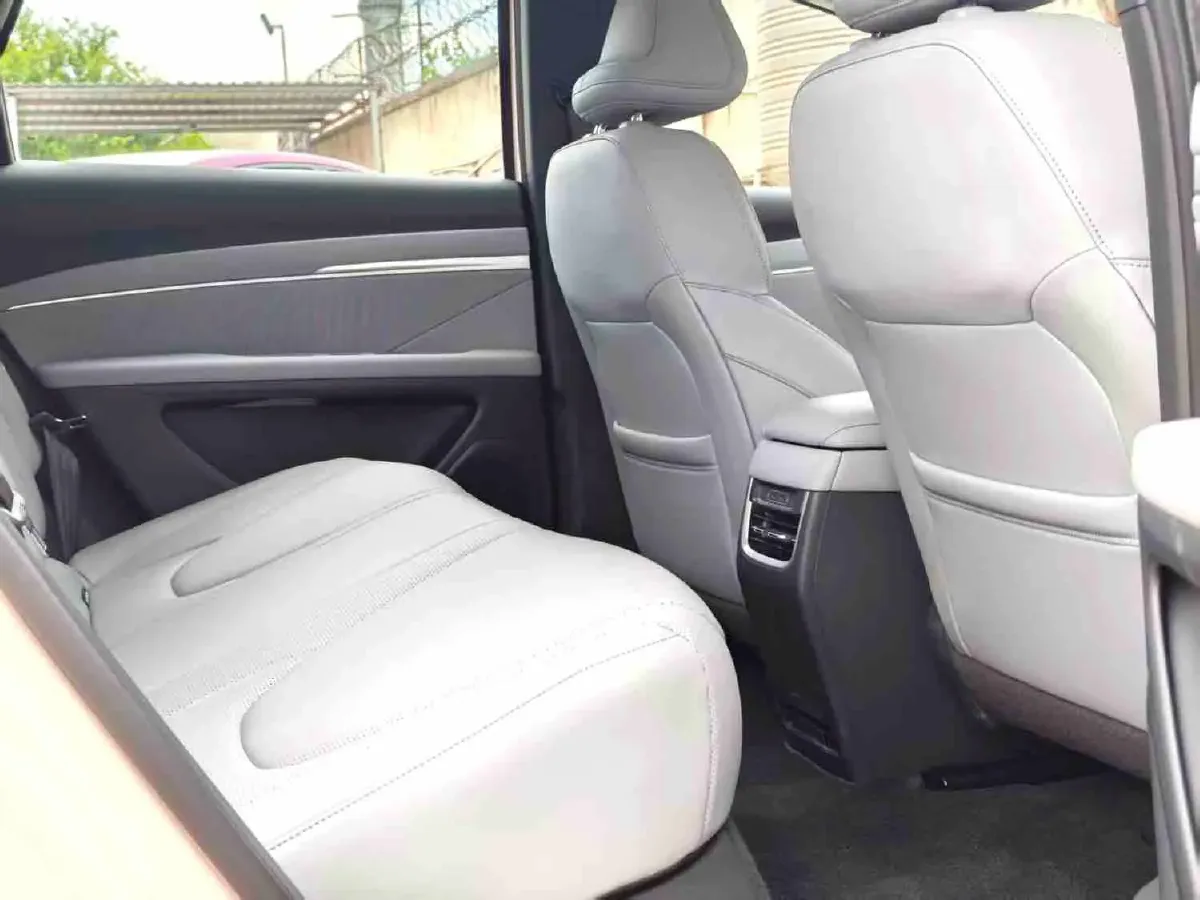 2024 Xpeng MONA M03 BEV 62.2KWH,autocango,china used car exporter,china ev exporter,chinese used car exporter,chinese used ev exporter