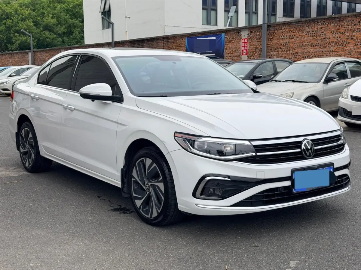 2023 Volkswagen Bora 1.2T 116HP L4 7DCT,autocango,china used car exporter,china ev exporter,chinese used car exporter,chinese used ev exporter