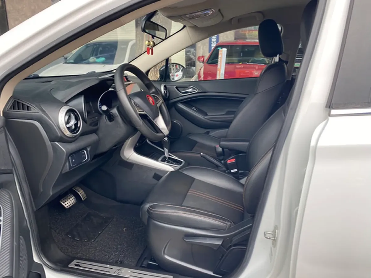 2017 BYD Yuan 1.5L 109HP L4 6DCT,autocango,china used car exporter,china ev exporter,chinese used car exporter,chinese used ev exporter