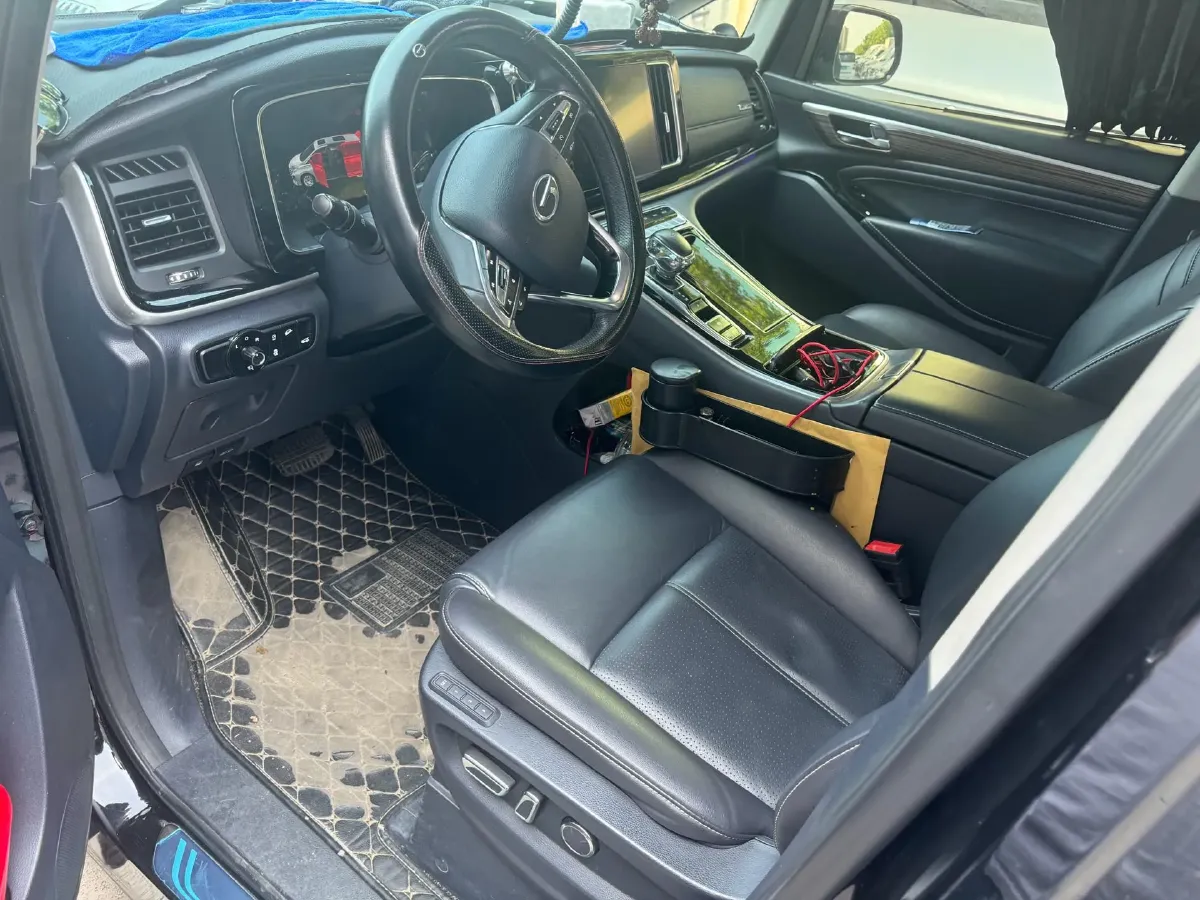 2021 GAC Trumpchi M8 2.0T 252HP L4 8AT,autocango,china used car exporter,china ev exporter,chinese used car exporter,chinese used ev exporter
