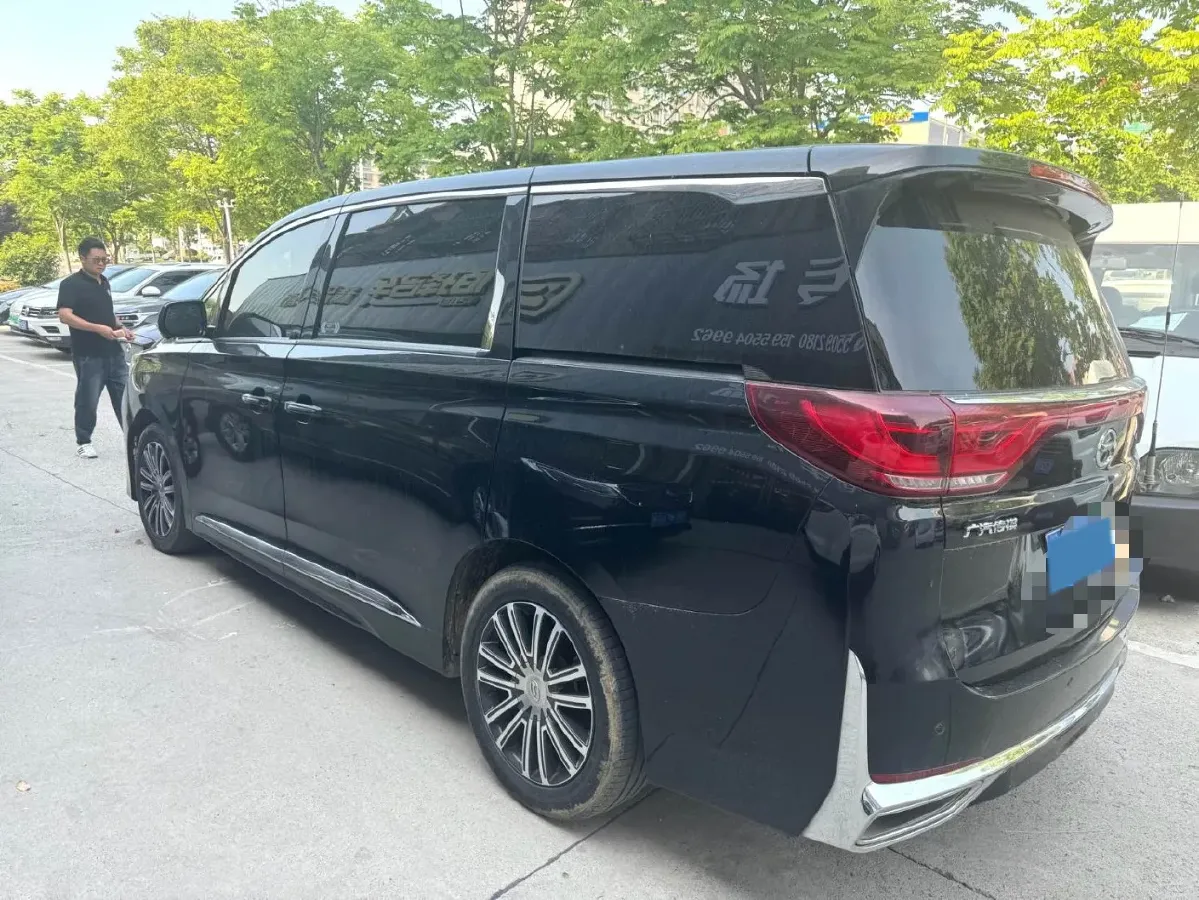 2021 GAC Trumpchi M8 2.0T 252HP L4 8AT,autocango,china used car exporter,china ev exporter,chinese used car exporter,chinese used ev exporter