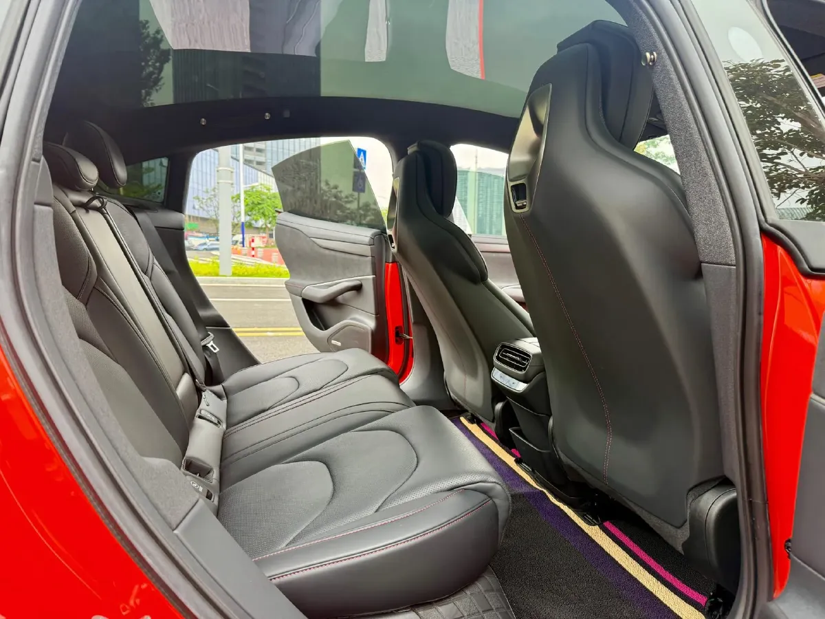 2024 MI SU7 BEV 94.3KWH,autocango,china used car exporter,china ev exporter,chinese used car exporter,chinese used ev exporter