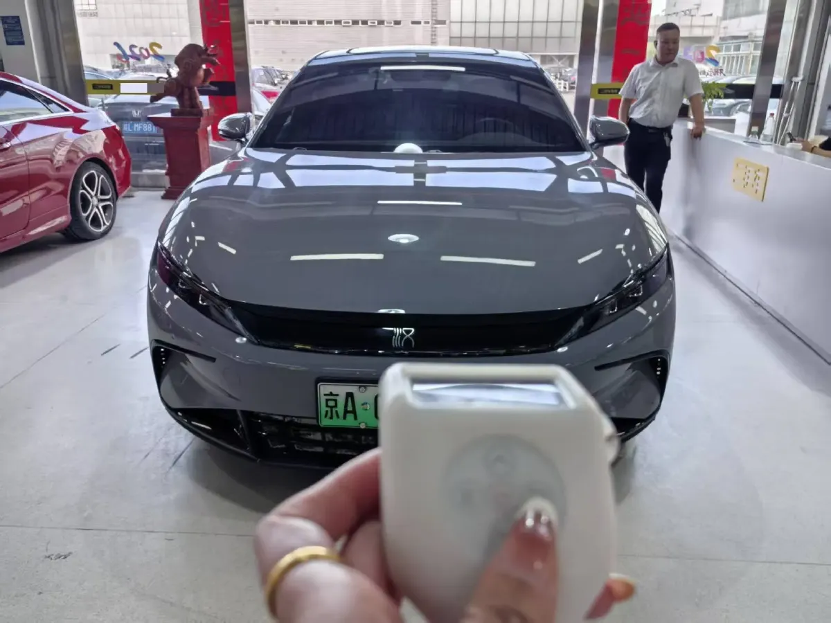 2025 BYD Han 1.5T 156HP L4 E-CVT PHEV,autocango,china used car exporter,china ev exporter,chinese used car exporter,chinese used ev exporter
