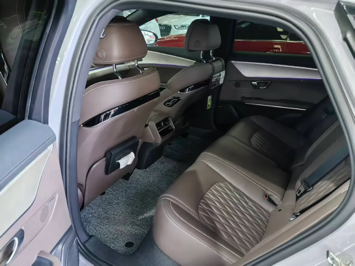 2025 BYD Han 1.5T 156HP L4 E-CVT PHEV,autocango,china used car exporter,china ev exporter,chinese used car exporter,chinese used ev exporter