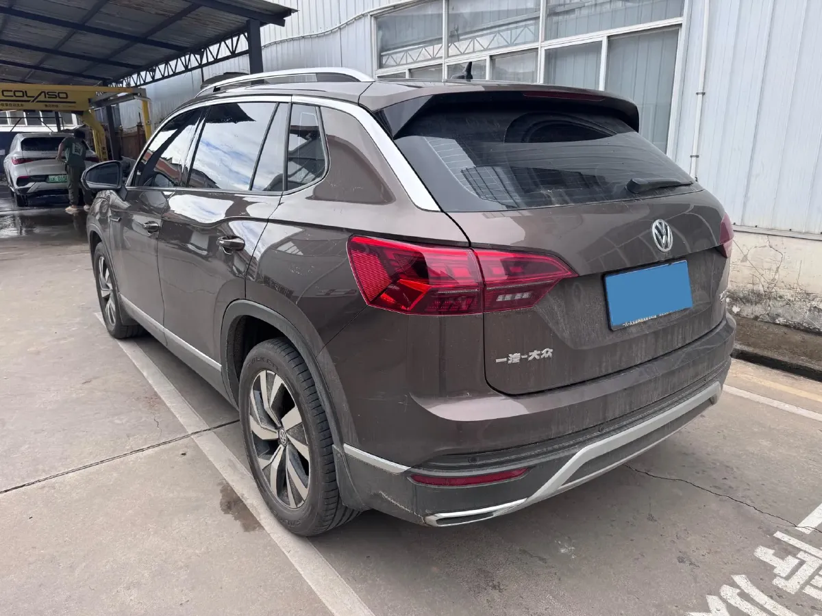 2020 Volkswagen Tayron 2.0T 186HP L4 7DCT,autocango,china used car exporter,china ev exporter,chinese used car exporter,chinese used ev exporter