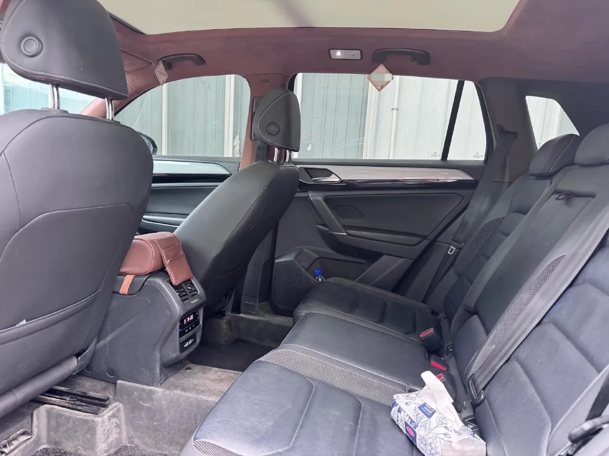 2020 Volkswagen Tayron 2.0T 186HP L4 7DCT,autocango,china used car exporter,china ev exporter,chinese used car exporter,chinese used ev exporter