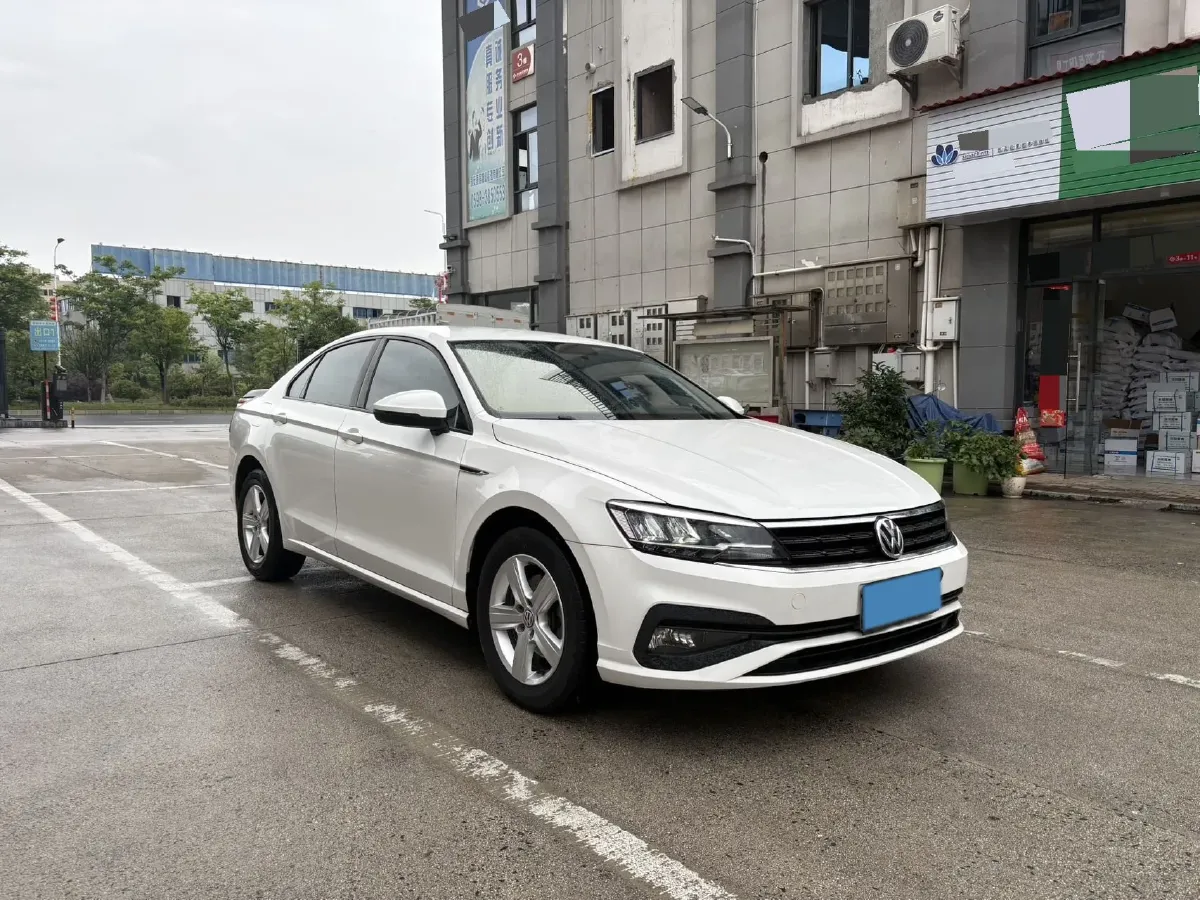 2019 Volkswagen T-Cross 1.4T 150HP L4 7DCT,autocango,china used car exporter,china ev exporter,chinese used car exporter,chinese used ev exporter