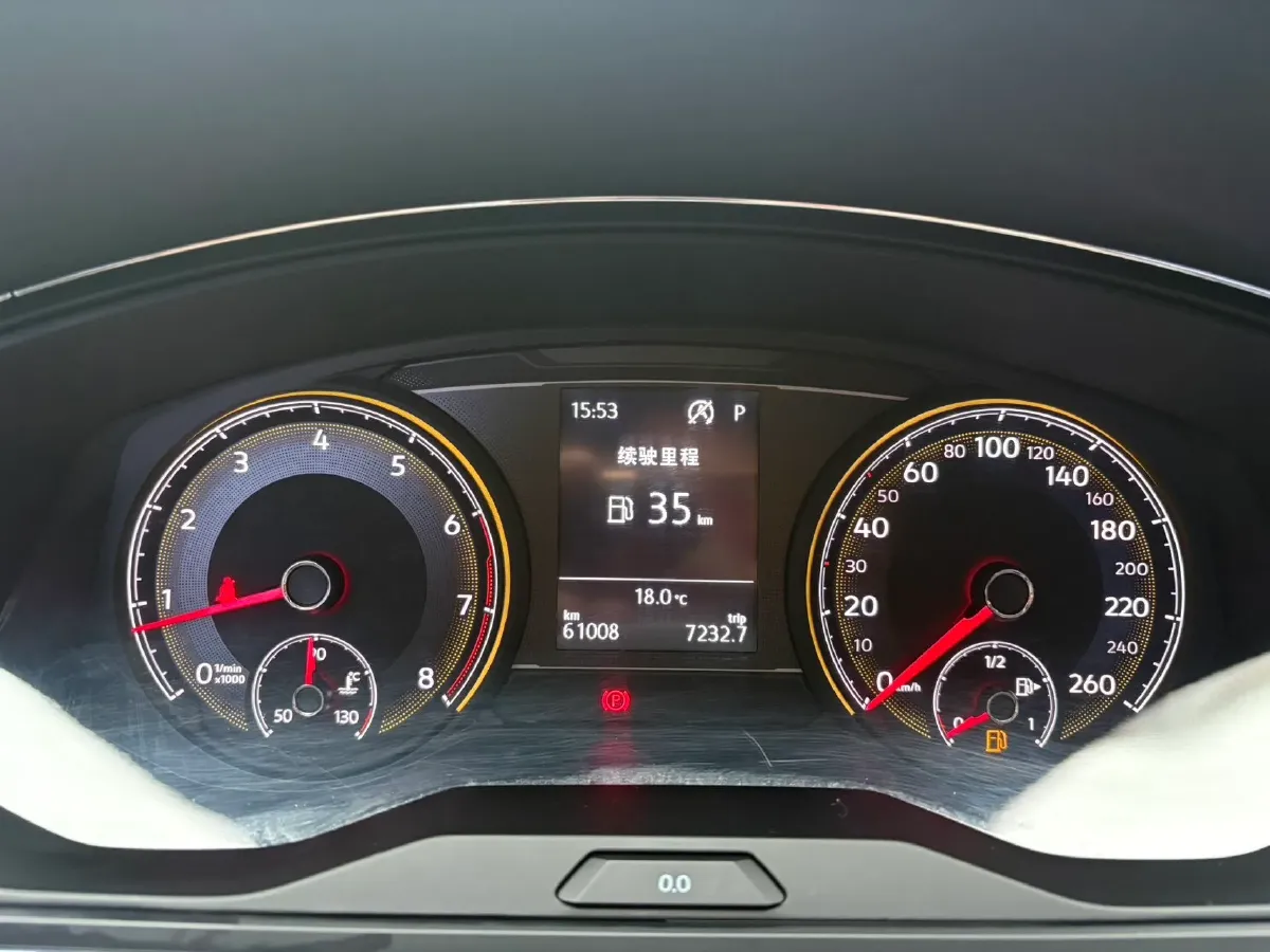 2019 Volkswagen T-Cross 1.4T 150HP L4 7DCT,autocango,china used car exporter,china ev exporter,chinese used car exporter,chinese used ev exporter