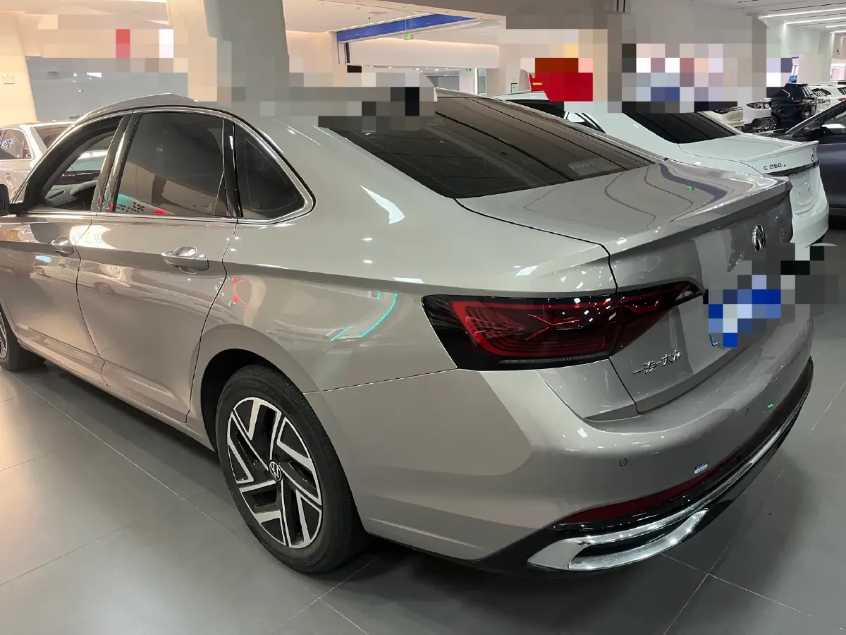 2023 Volkswagen Sagitar 1.5T 160HP L4 7DCT,autocango,china used car exporter,china ev exporter,chinese used car exporter,chinese used ev exporter