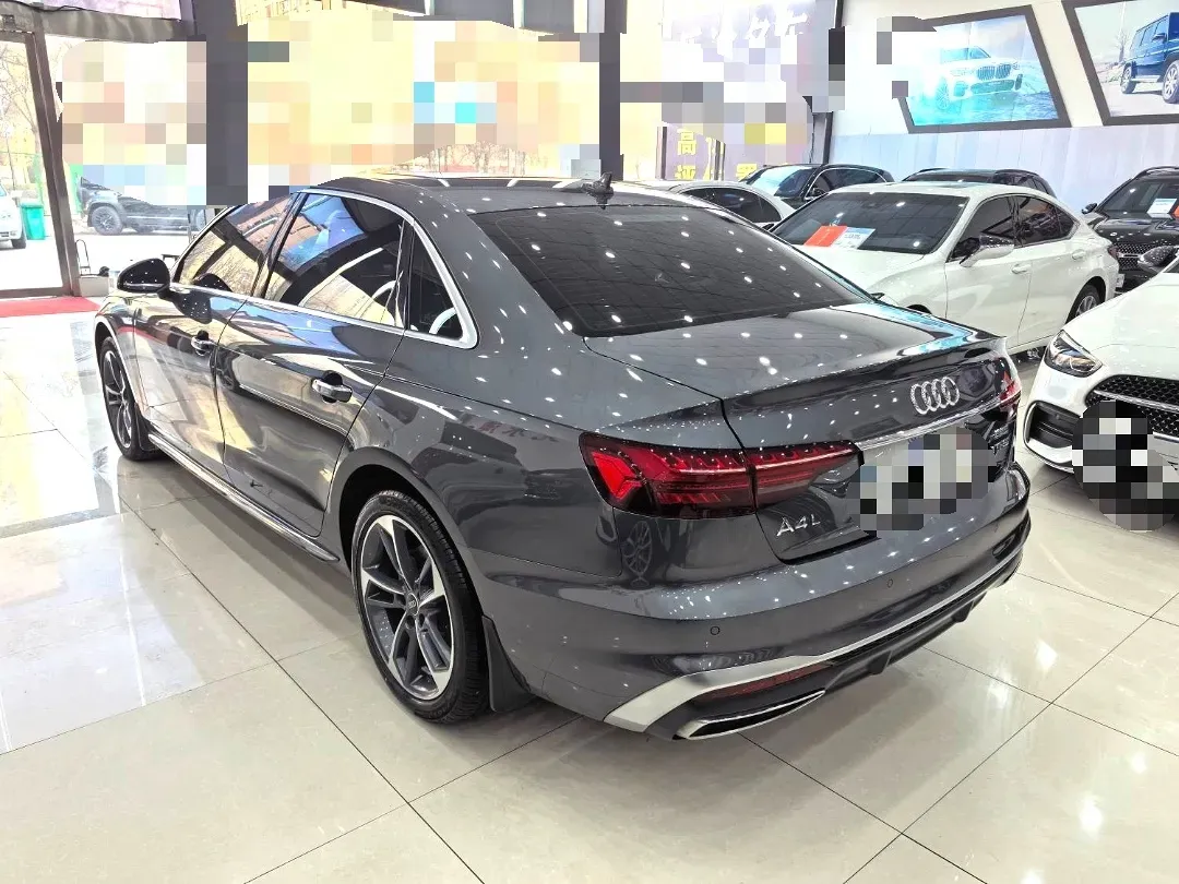2024 Audi A4L 2.0T 190HP L4 7DCT,autocango,china used car exporter,china ev exporter,chinese used car exporter,chinese used ev exporter