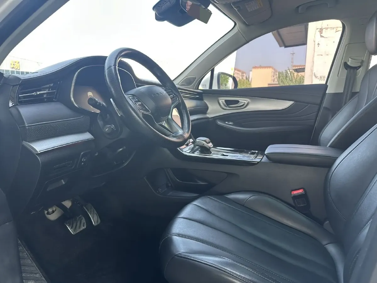 2019 Roewe RX5 MAX 2.0T 231HP L4 6DCT,autocango,china used car exporter,china ev exporter,chinese used car exporter,chinese used ev exporter