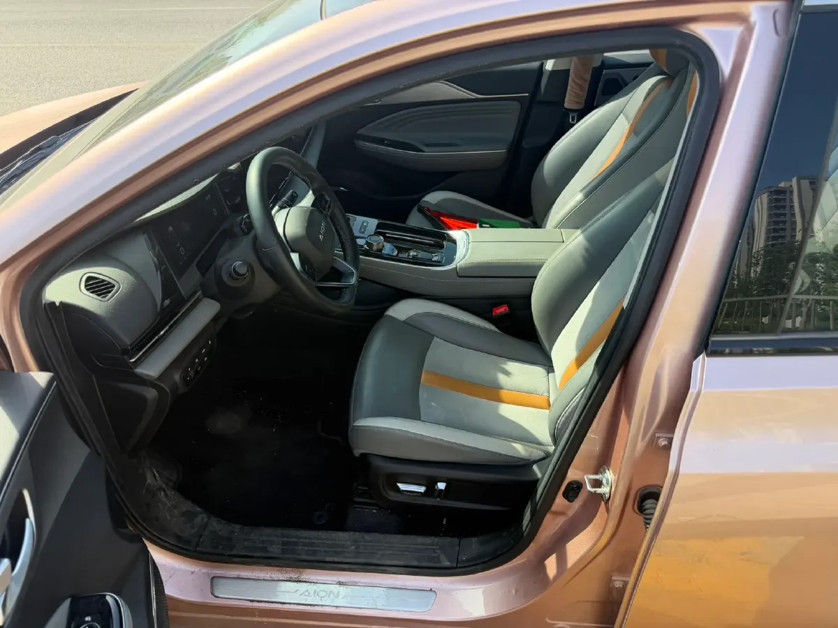 2022 ChangAn Oshan Z6 1.5T 170HP L4 6TCT PHEV 28.4KWH,autocango,china used car exporter,china ev exporter,chinese used car exporter,chinese used ev exporter