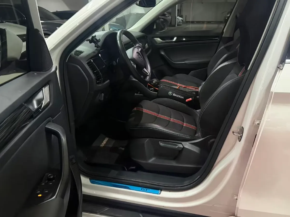 2019 BYD Song BEV 61.9KWH,autocango,china used car exporter,china ev exporter,chinese used car exporter,chinese used ev exporter