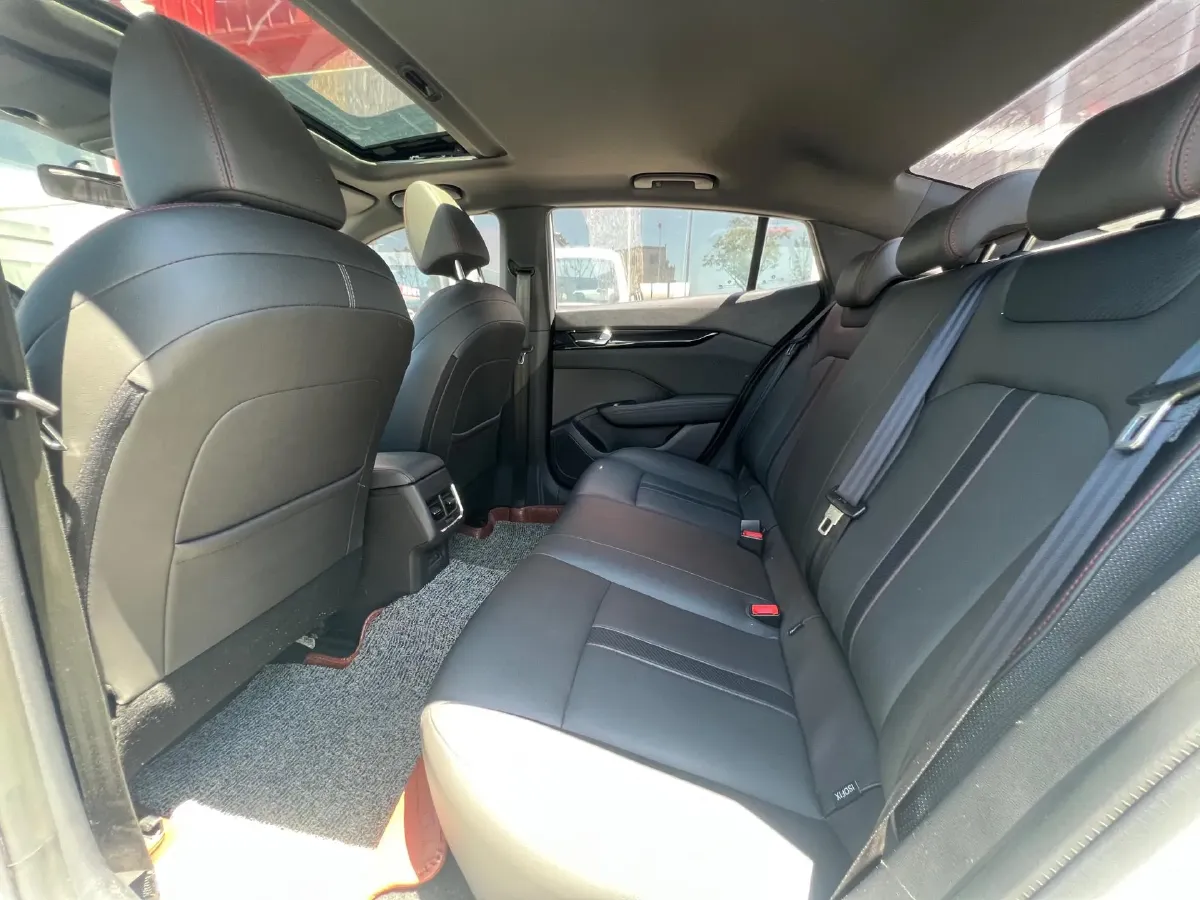 2020 DongFeng Aeolus YiXuan 1.5T 150HP L4 6DCT,autocango,china used car exporter,china ev exporter,chinese used car exporter,chinese used ev exporter
