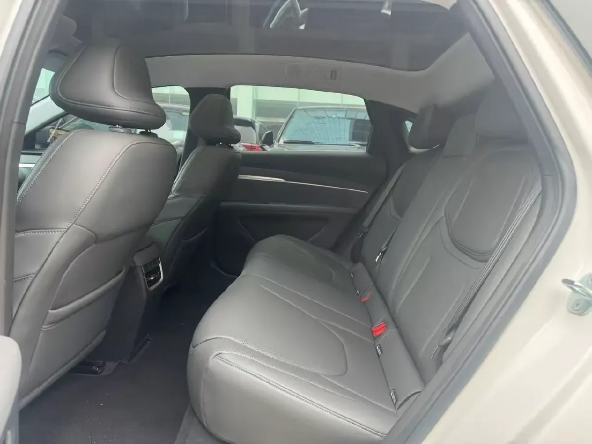 2024 Xpeng MONA M03 BEV 62.2KWH,autocango,china used car exporter,china ev exporter,chinese used car exporter,chinese used ev exporter