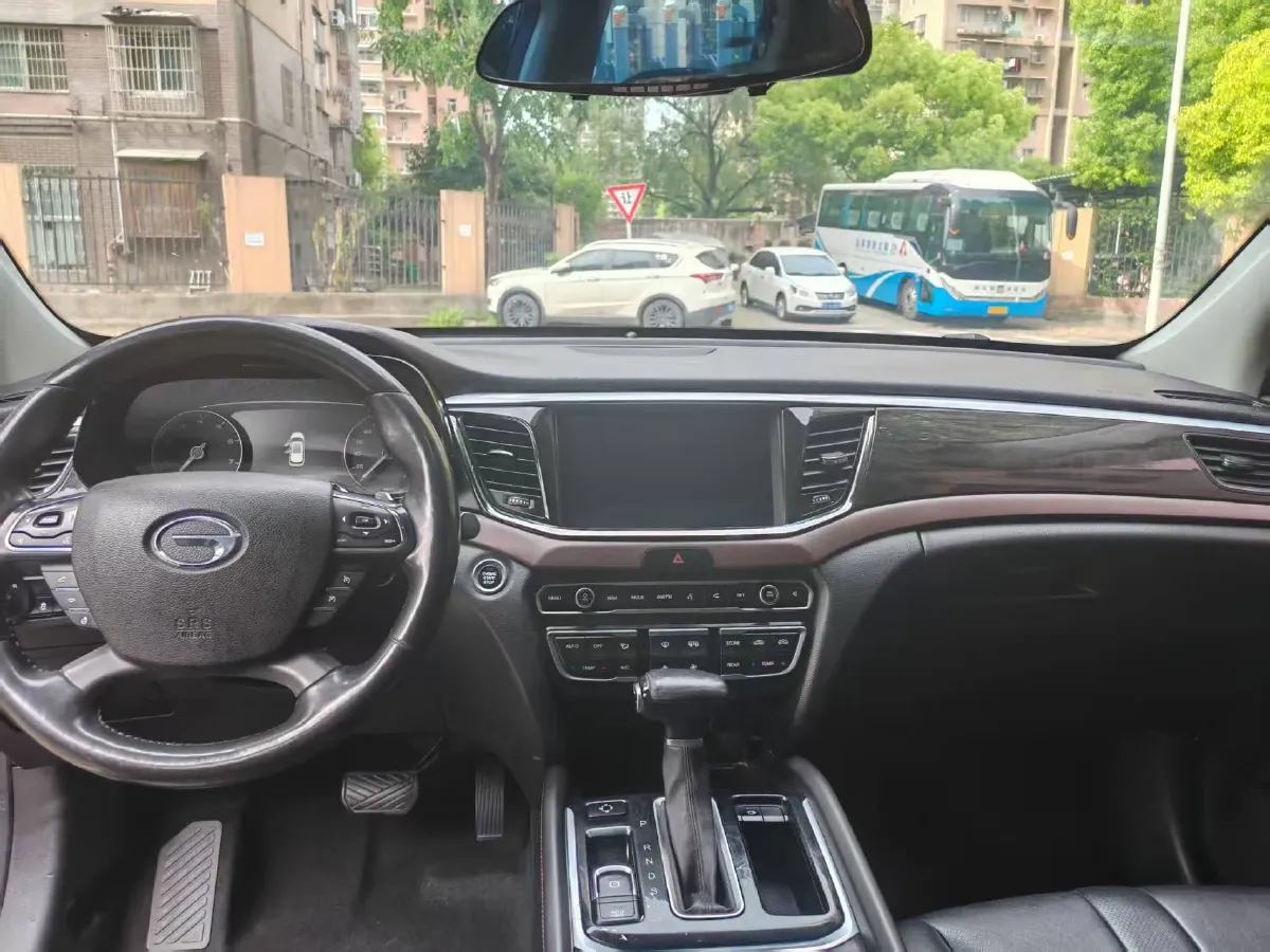 2017 GAC Trumpchi GS8 2.0T 201HP L4 6AT,autocango,china used car exporter,china ev exporter,chinese used car exporter,chinese used ev exporter
