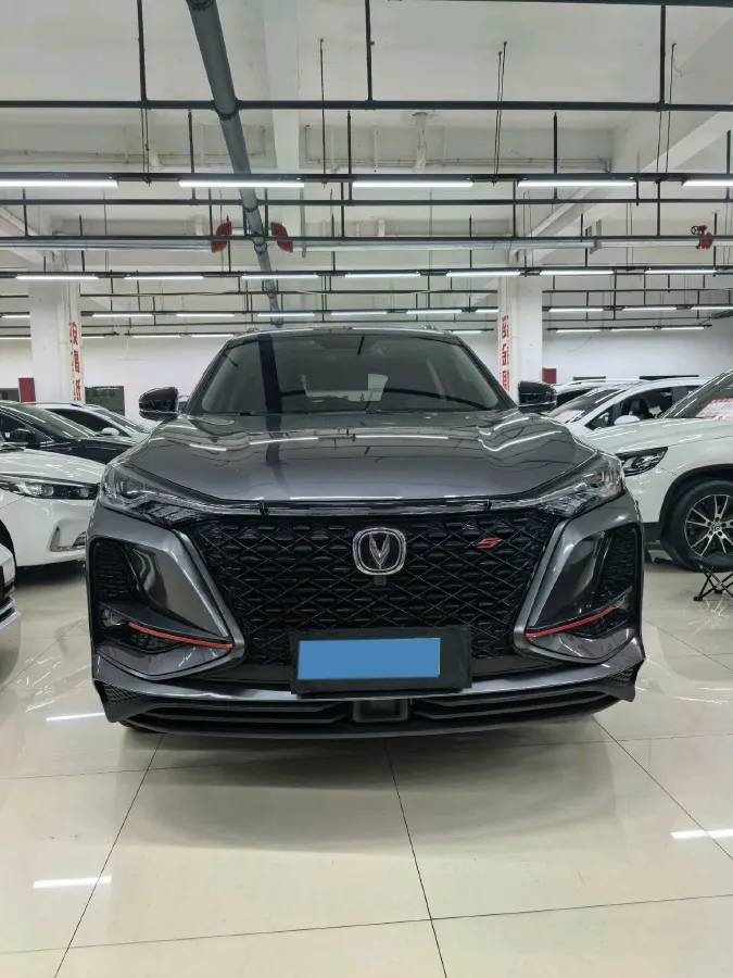 2021 ChangAn CS75 Plus 2.0T 233HP L4 8AT,autocango,china used car exporter,china ev exporter,chinese used car exporter,chinese used ev exporter