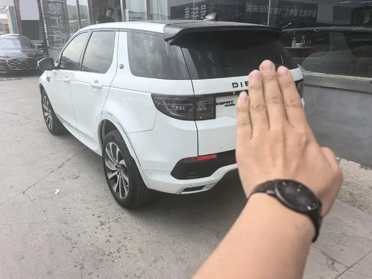 2020 Land Rover Discovery Sport 2.0T 249HP L4 9AT,autocango,china used car exporter,china ev exporter,chinese used car exporter,chinese used ev exporter